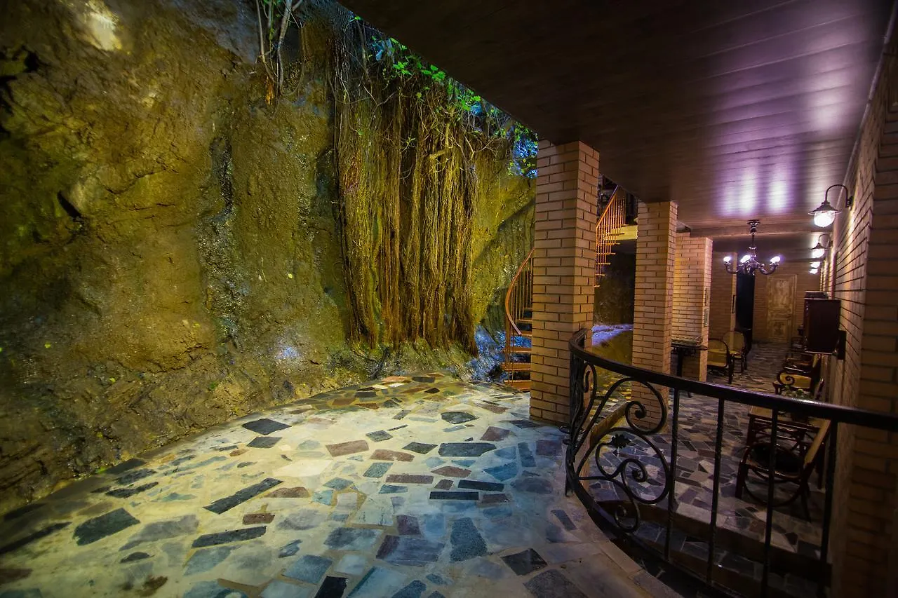 Bloom Boutique Hotel Tiflis 3*,  Gürcistan
